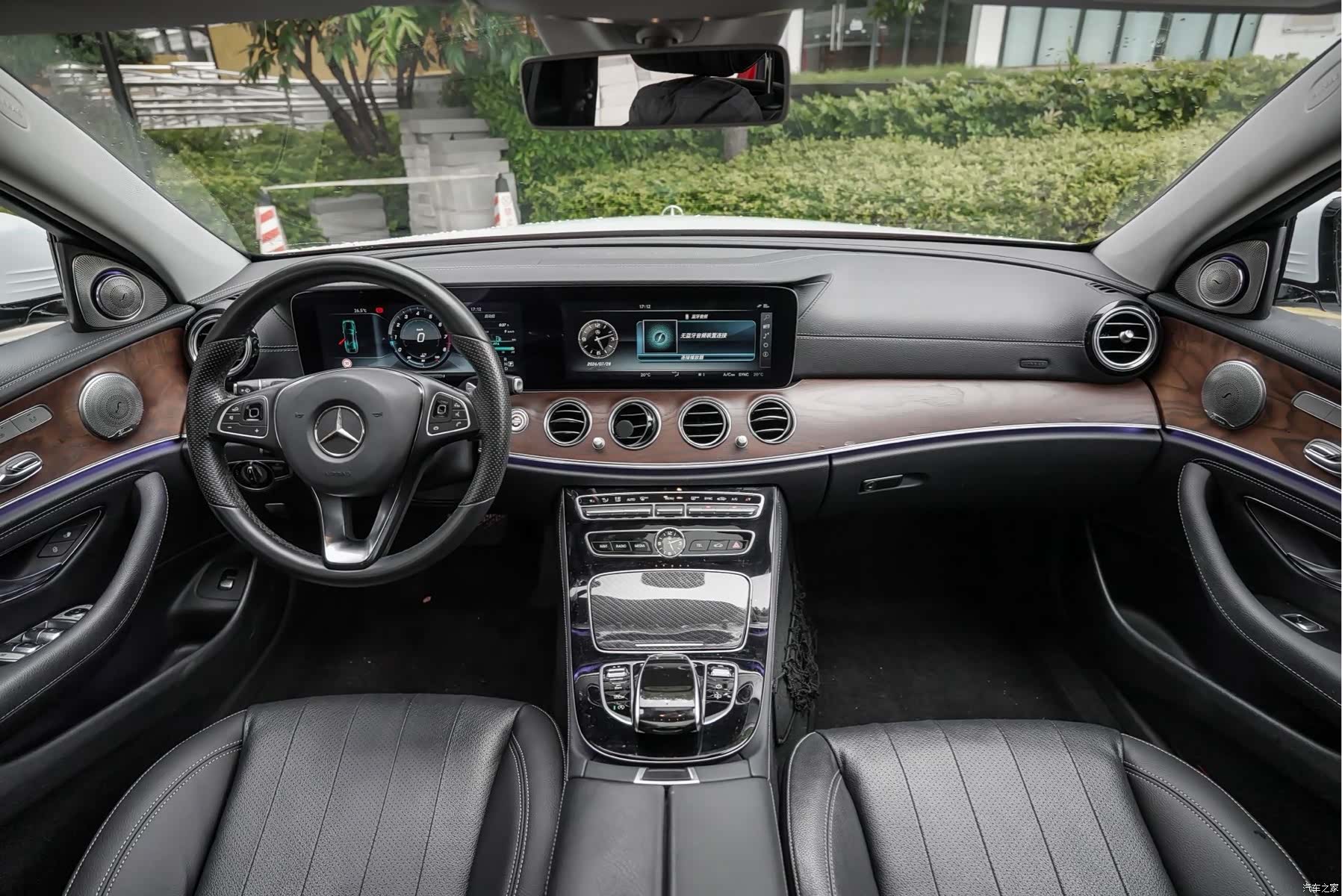 Mercedes-Benz E-Class, 2017 13