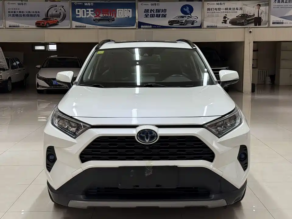 Toyota RAV4 Rongfang