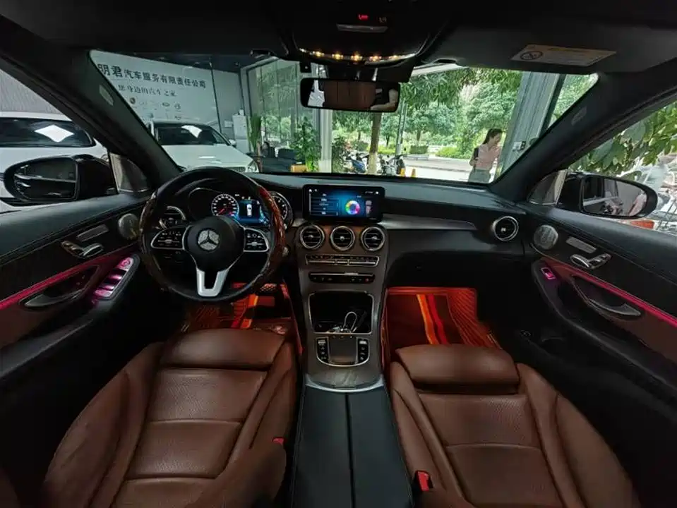 Mercedes-Benz GLC Mercedes-Benz GLC
