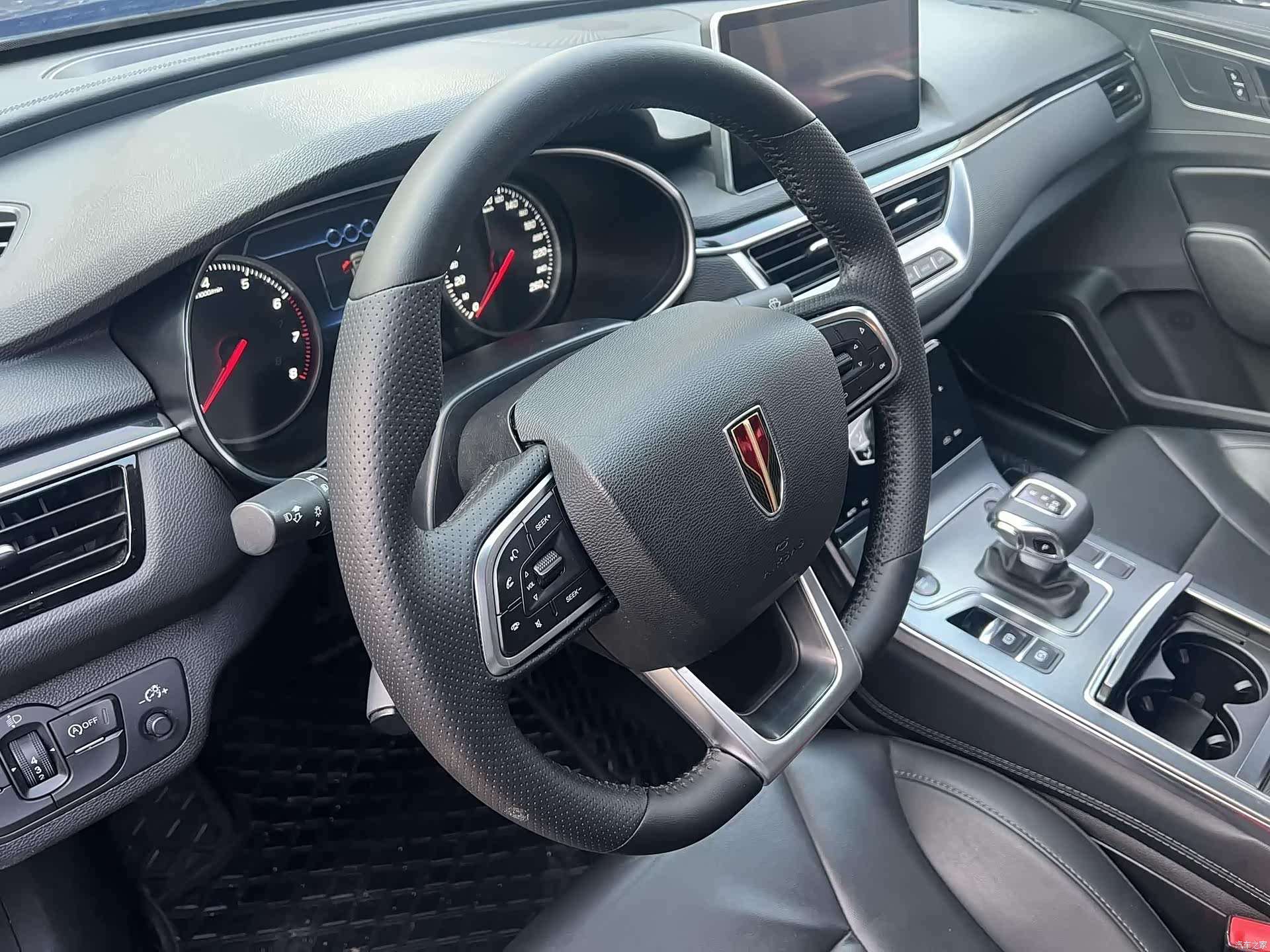 Hongqi H5, 2020 4