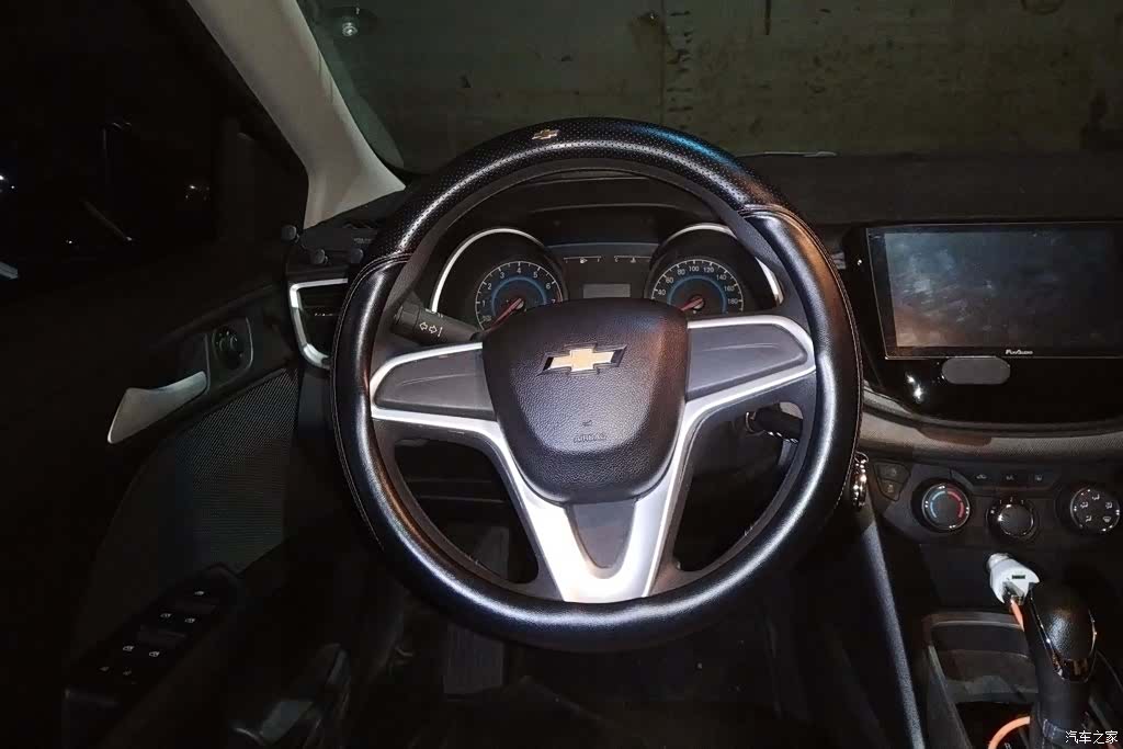 Chevrolet 320, 2018 15