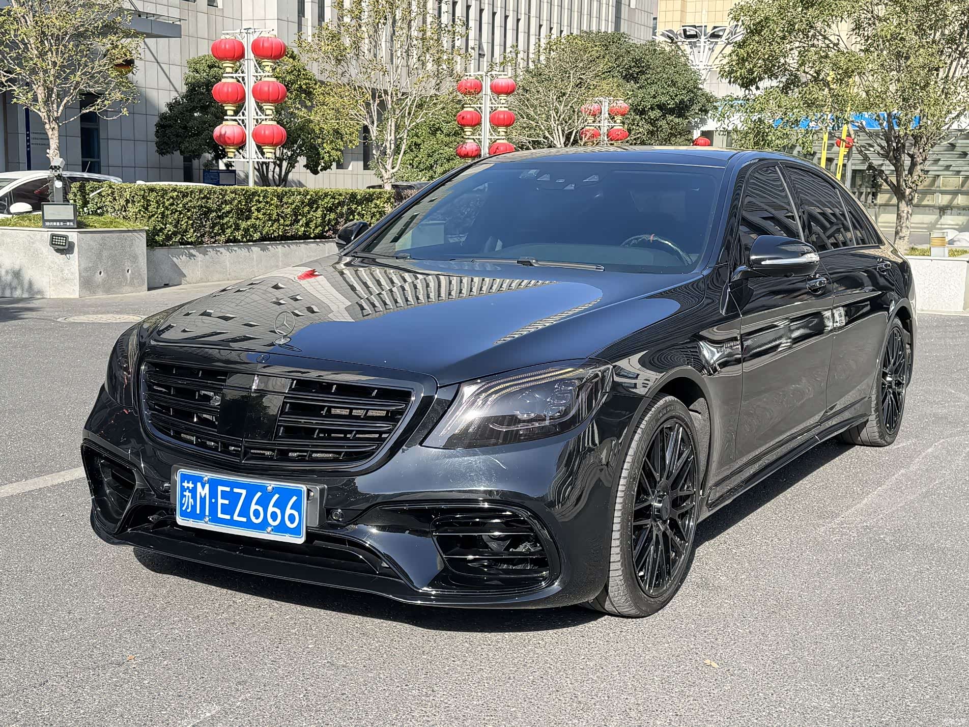 Mercedes-Benz S-Class, 2018 1