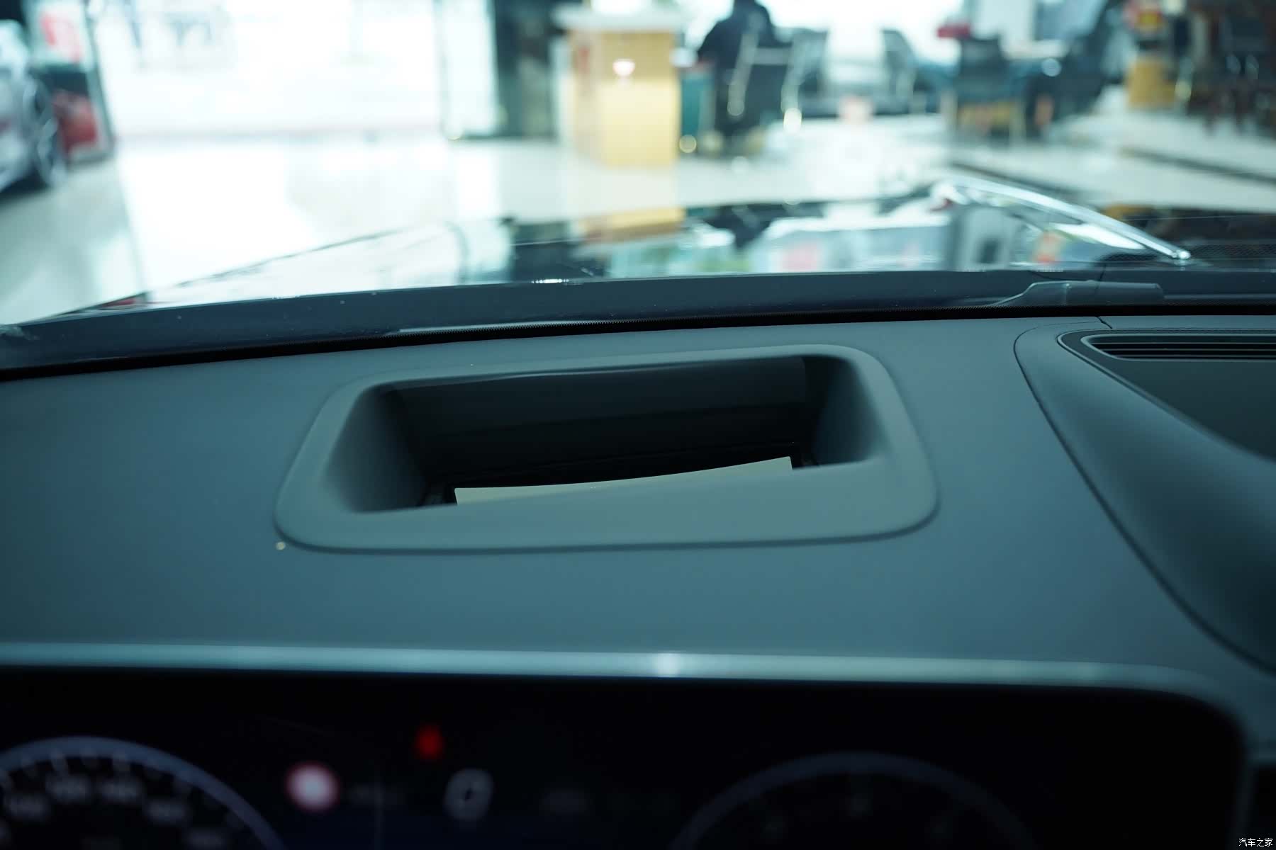Maybach S-Class, 2023 6