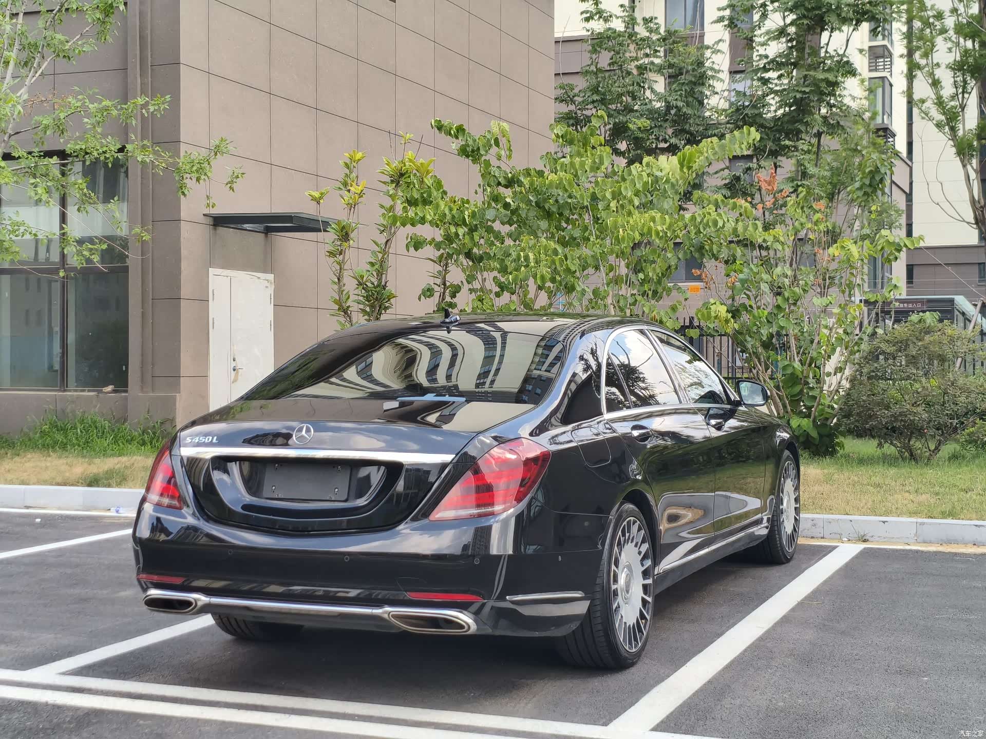 Mercedes-Benz S-Class, 2019 9