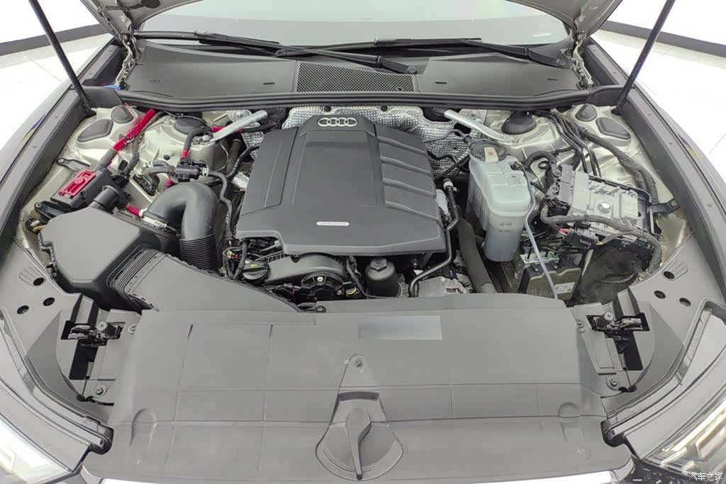 Audi A6L, 2019 10