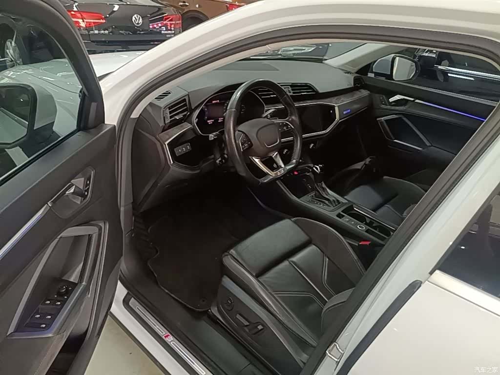 Audi Q3, 2021 16