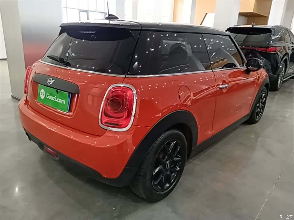 Mini ONE, 2019 7