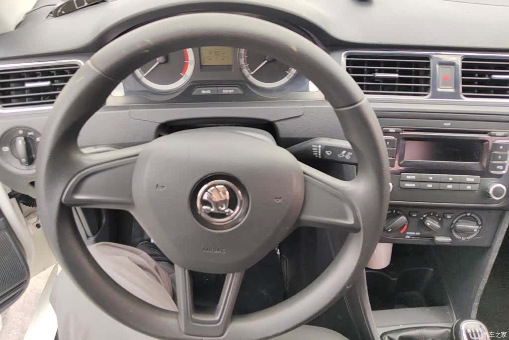 Skoda Rapid, 2018 15