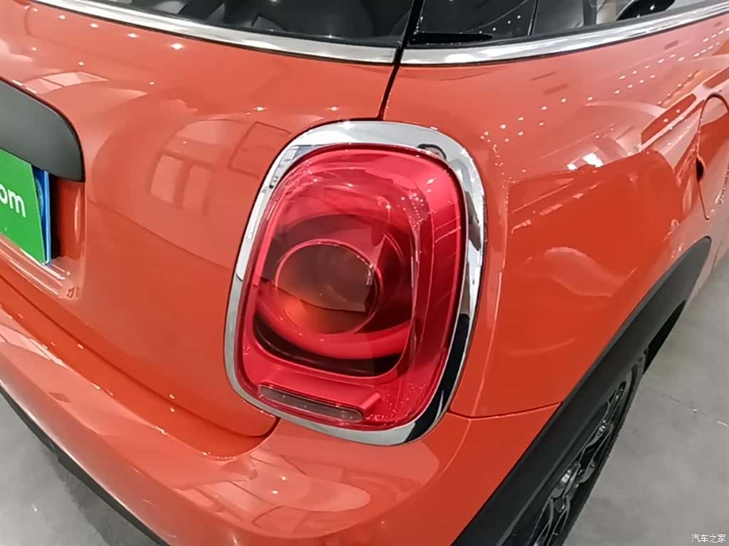 Mini ONE, 2019 8