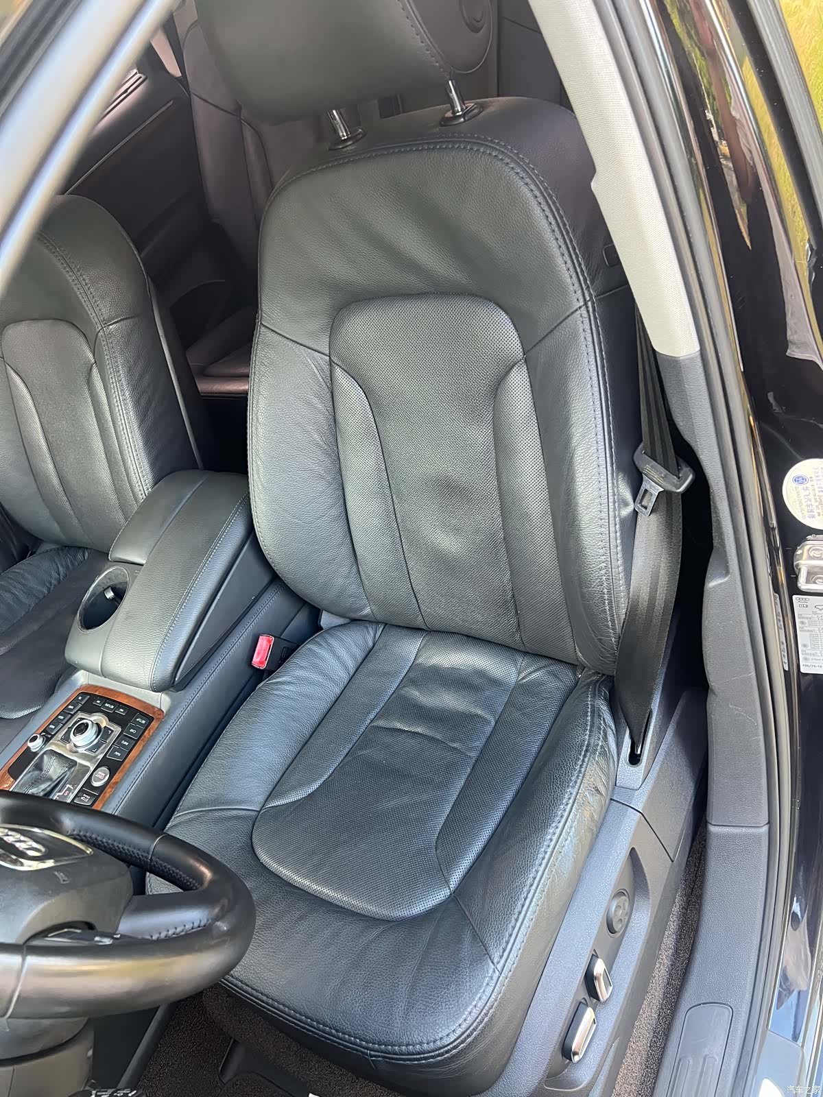 Audi Q7, 2011 8