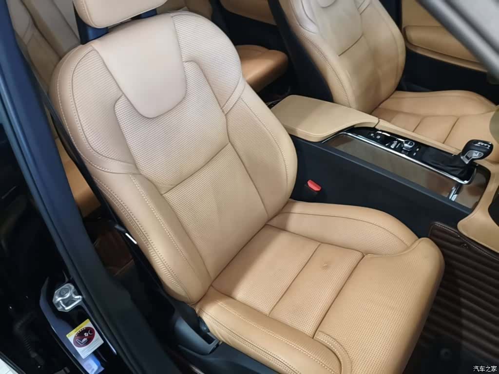 Volvo XC90, 2017 25