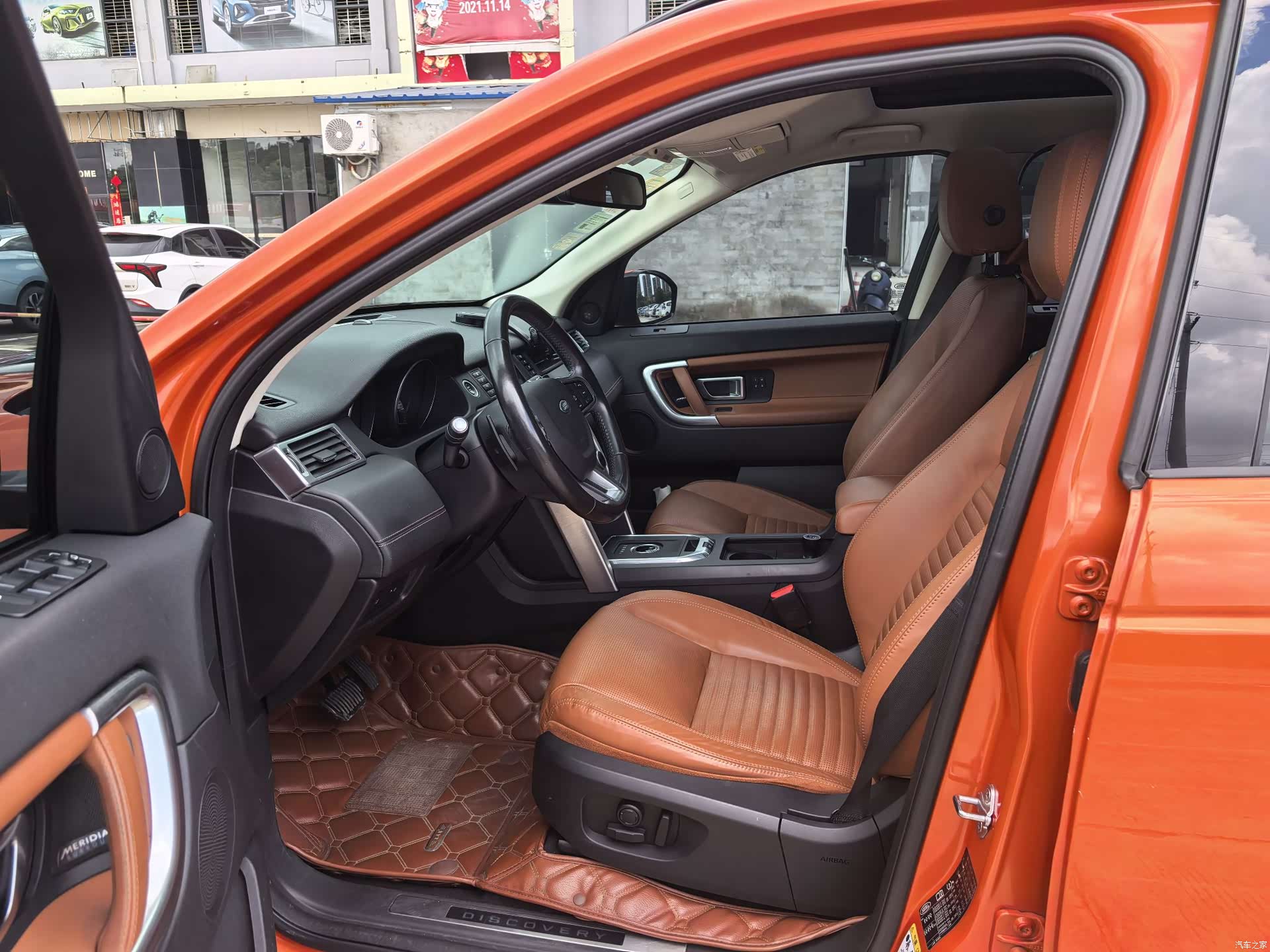 Land Rover Discovery, 2015 все фото