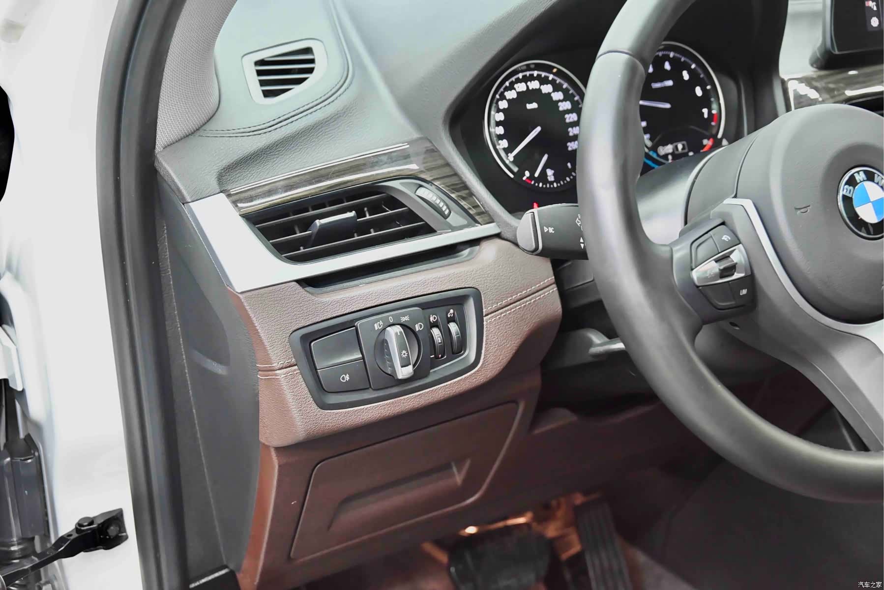 BMW X1, 2021 14