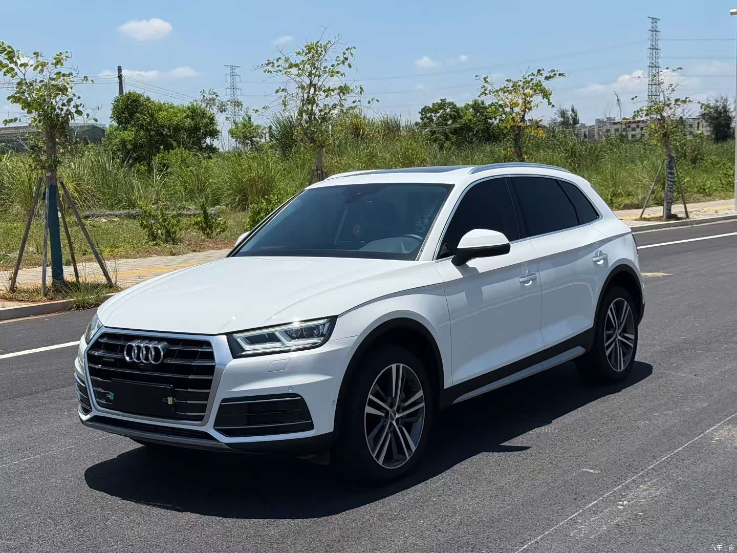 Audi Q5L, 2021 1