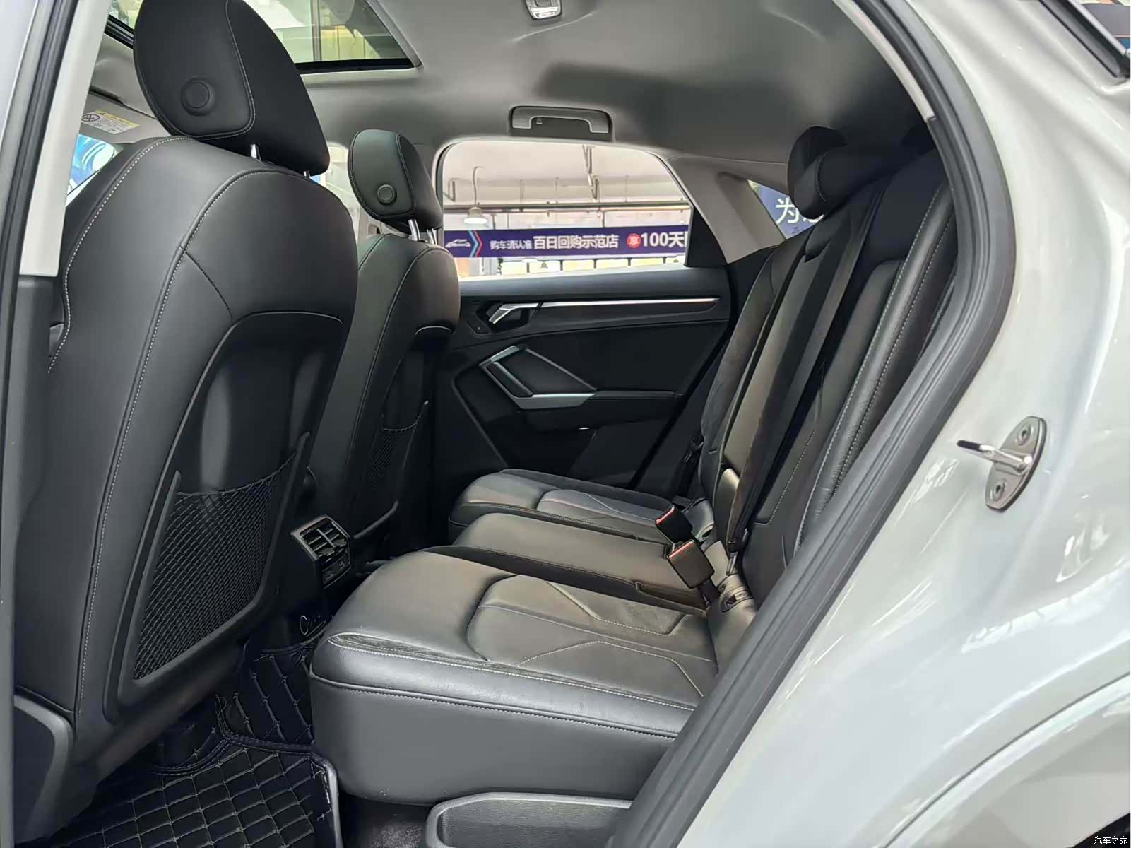 Audi Q3, 2021 9