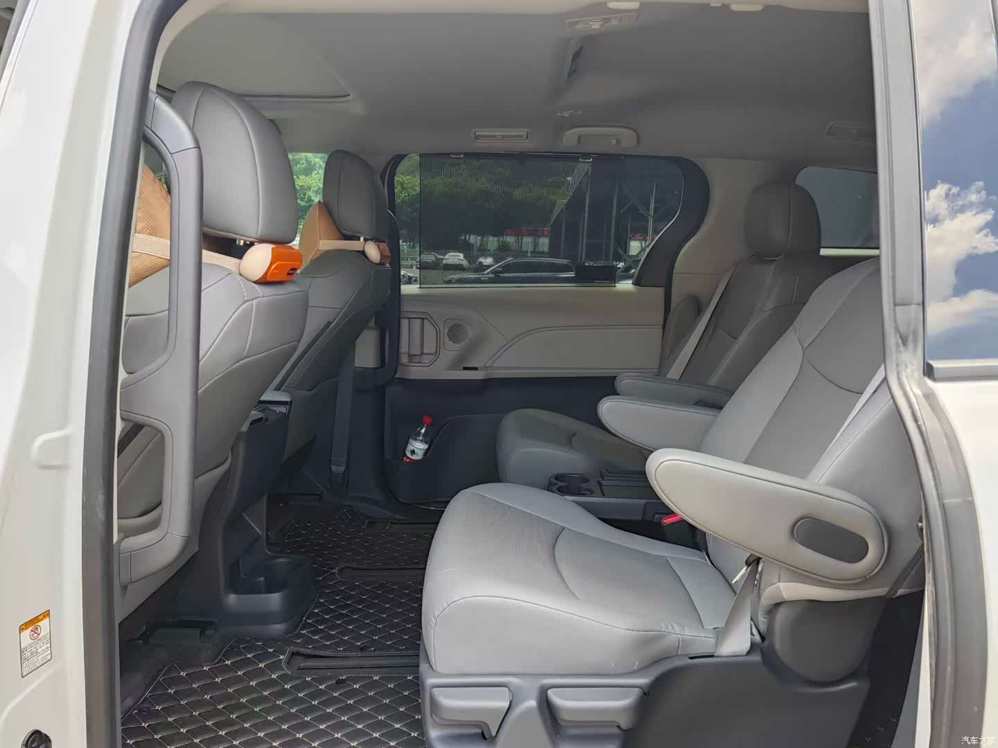 Buick GL8, 2025 9