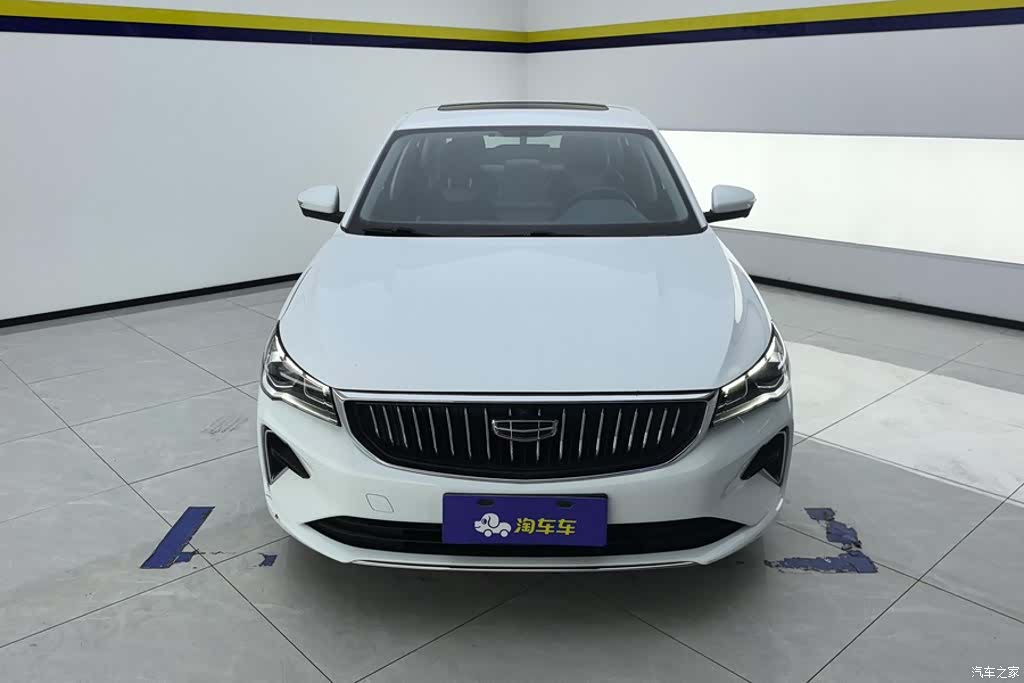 Geely Emgrand, 2022 2