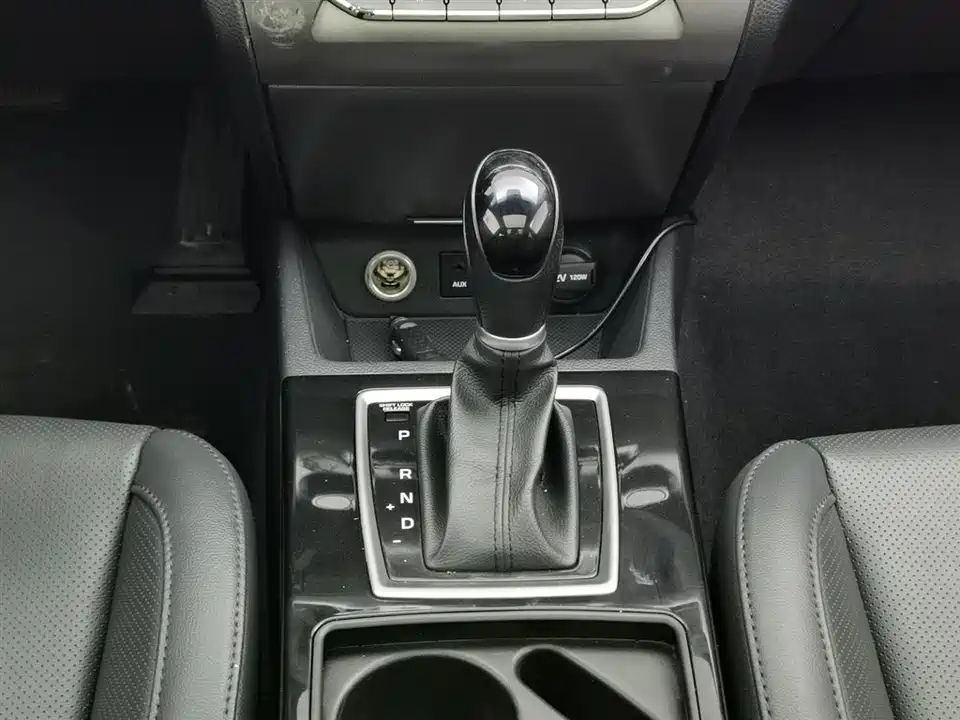 Hyundai Name picture