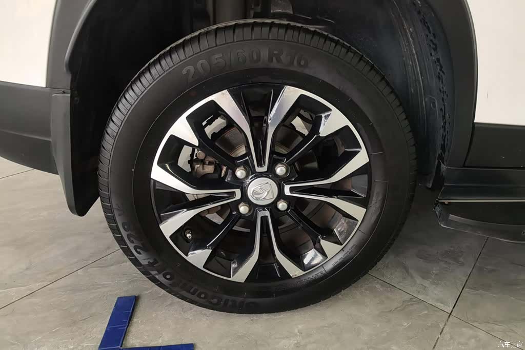 Wuling 510, 2019 6