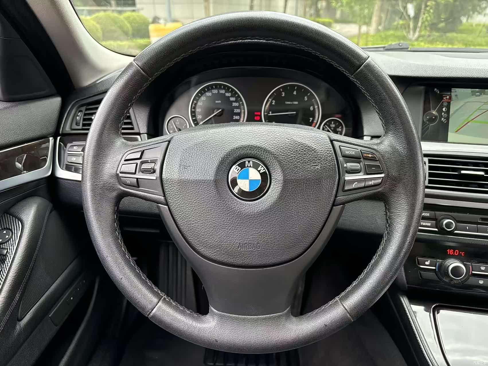 BMW 5 Series, 2013 29