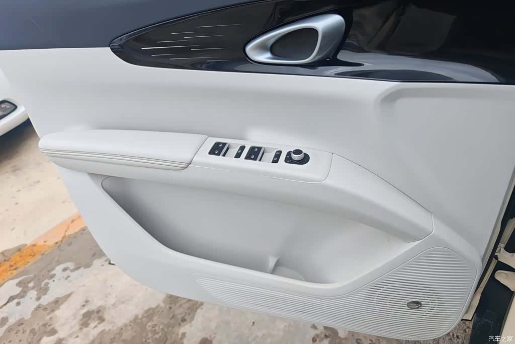 Geely Xingyuan, 2025 7