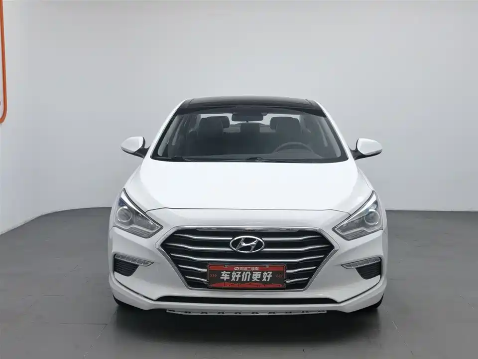 Hyundai Name picture