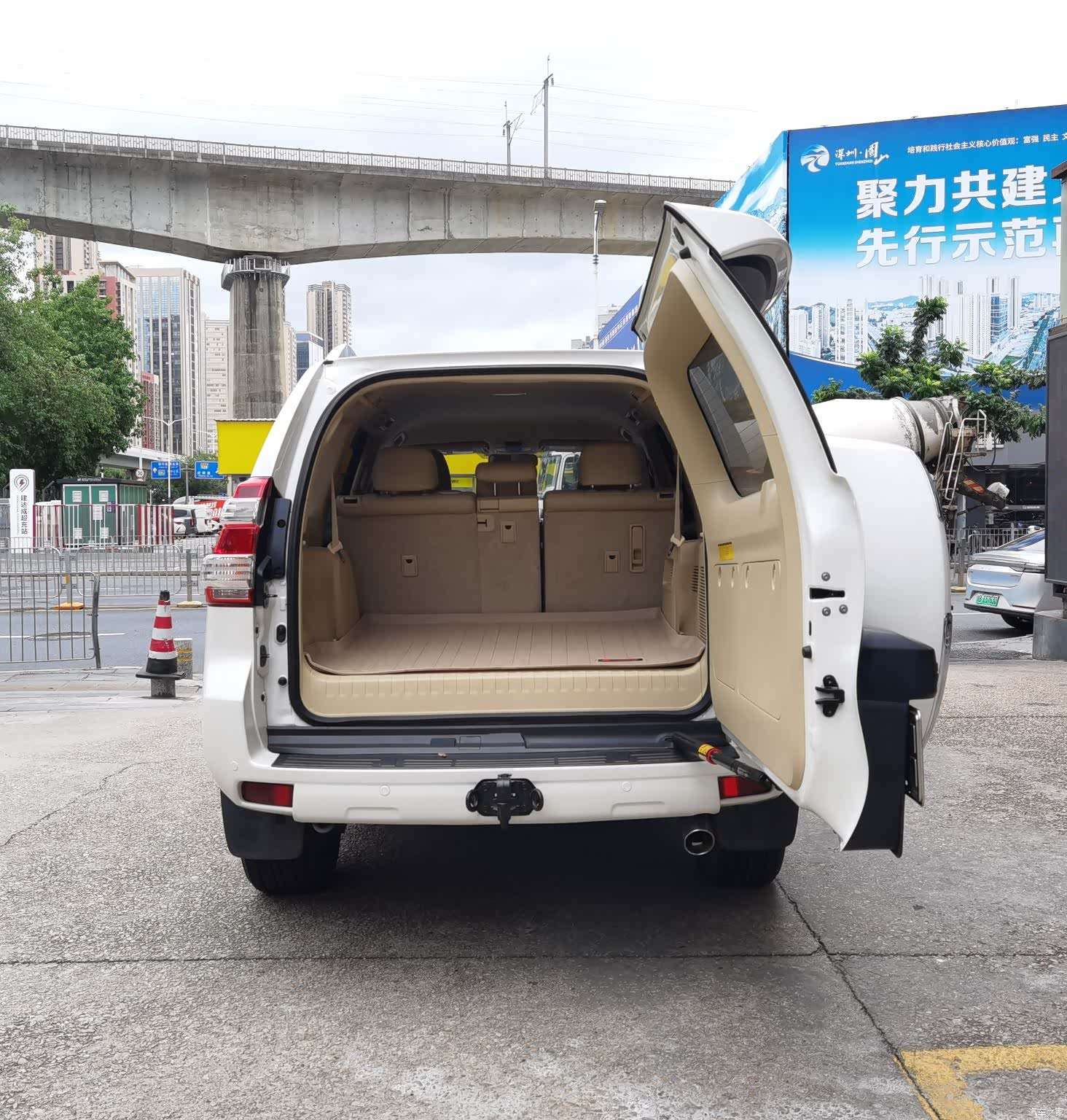 Toyota Prado, 2014 8
