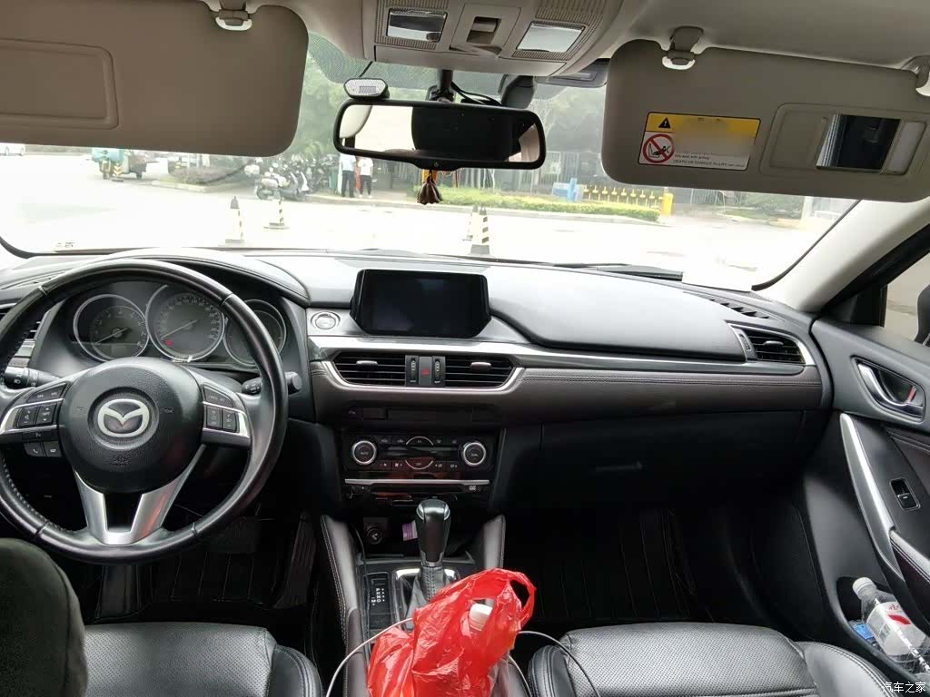 Mazda Atenza, 2017 13