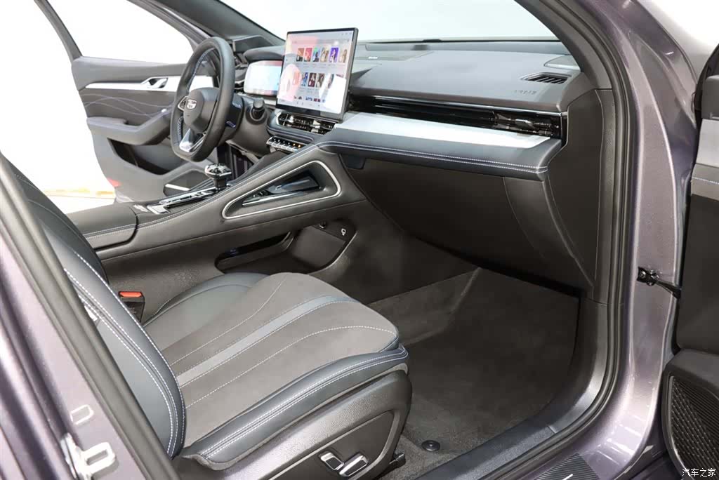 Geely Preface, 2025 7