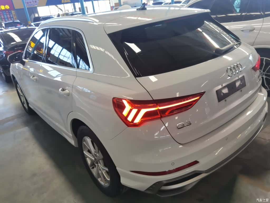 Audi Q3, 2019 все фото