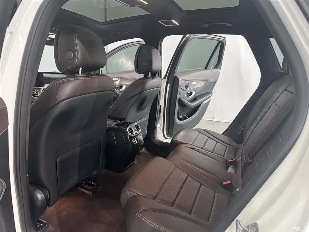 Mercedes-Benz GLC, 2023 15