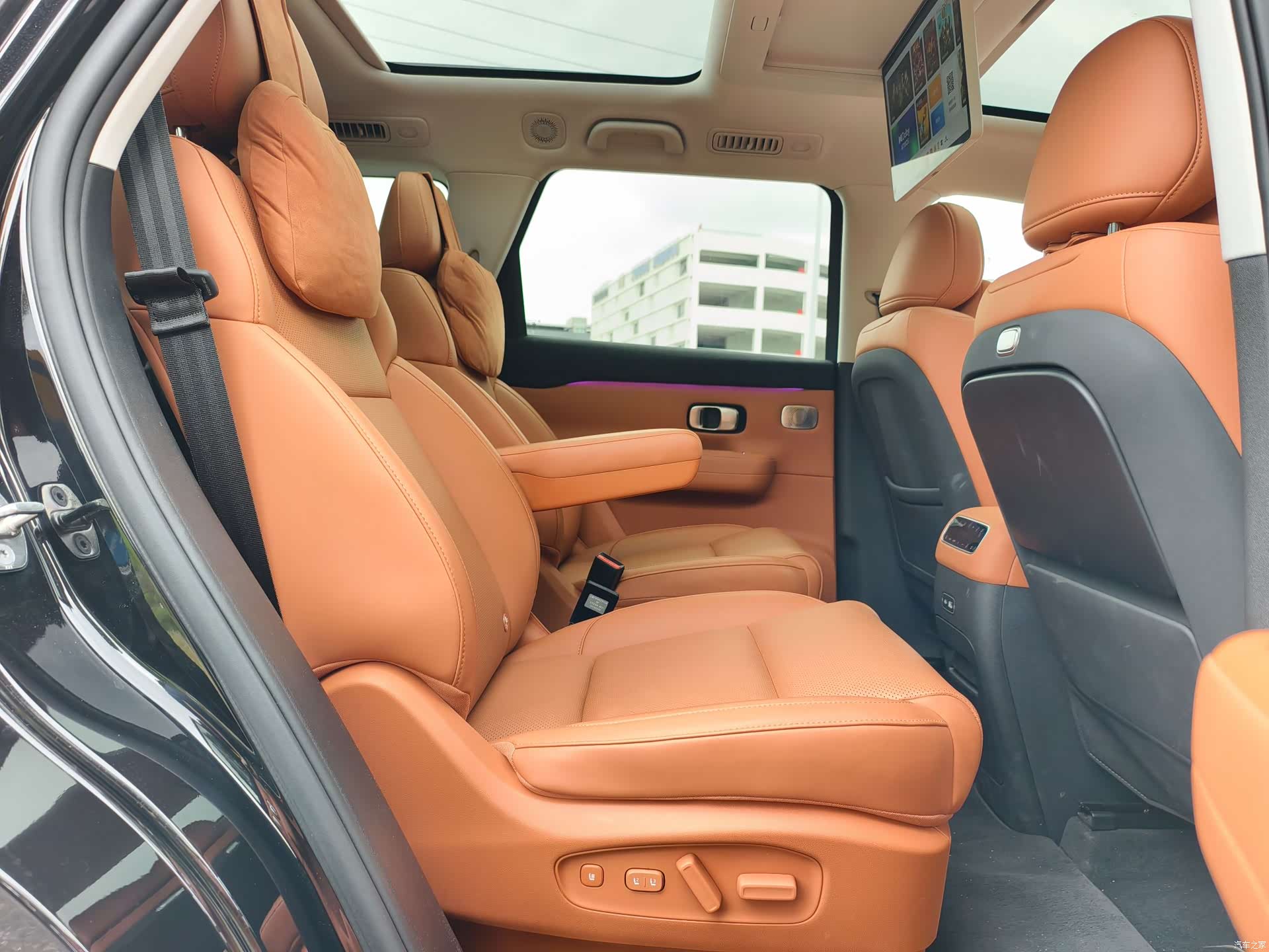 Leapmotor C16, 2025 11
