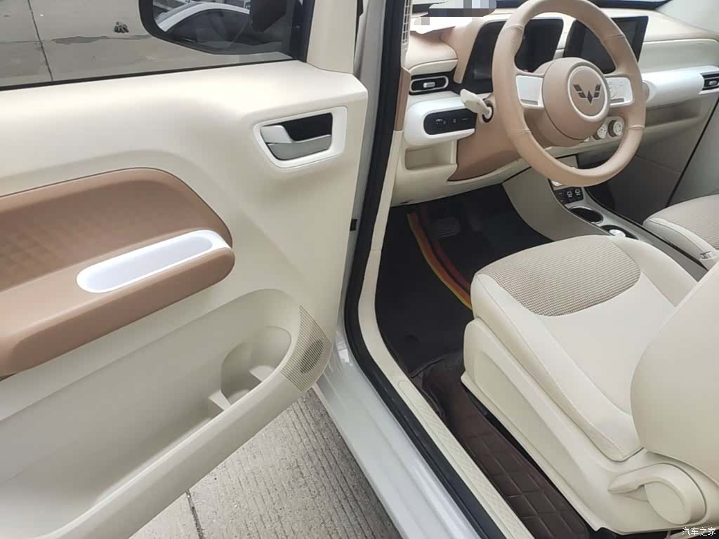 Wuling MINIEV, 2024 16