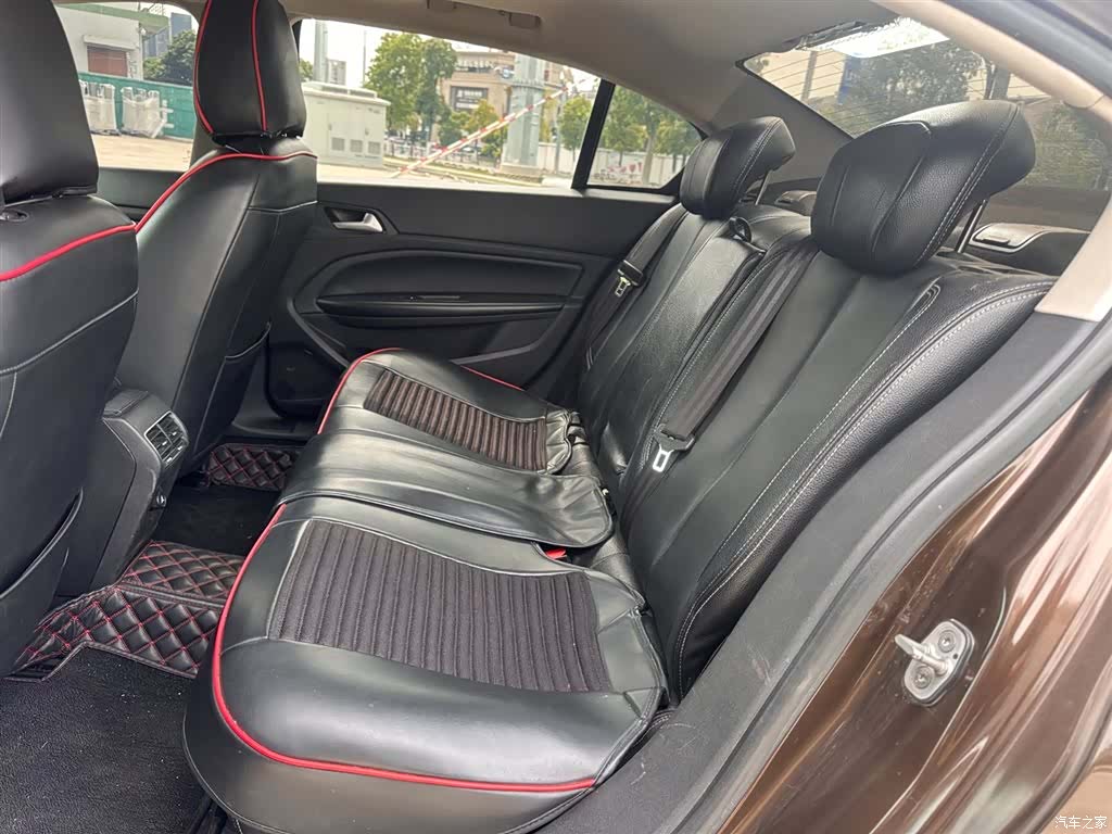 Peugeot 408, 2016 12