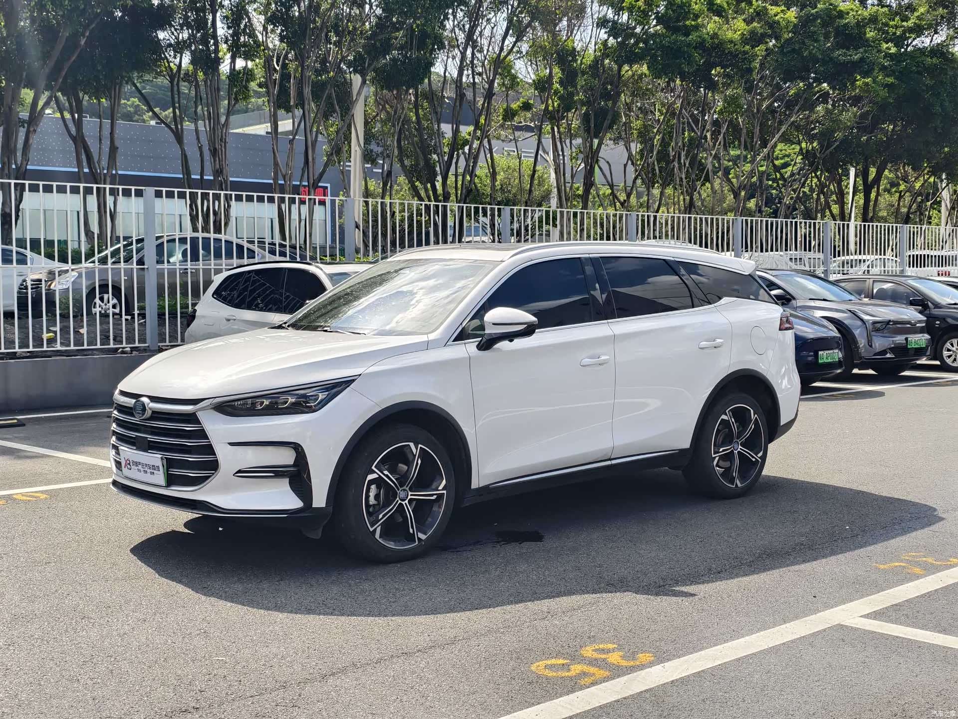 BYD Tang, 2022 1