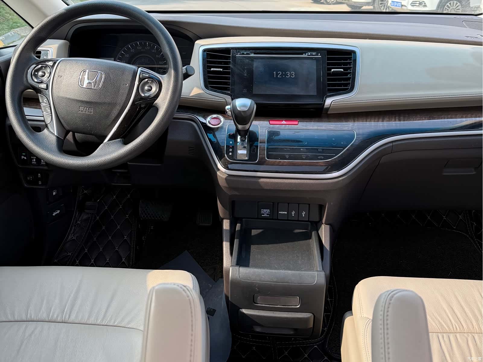 Honda Odyssey, 2016 12