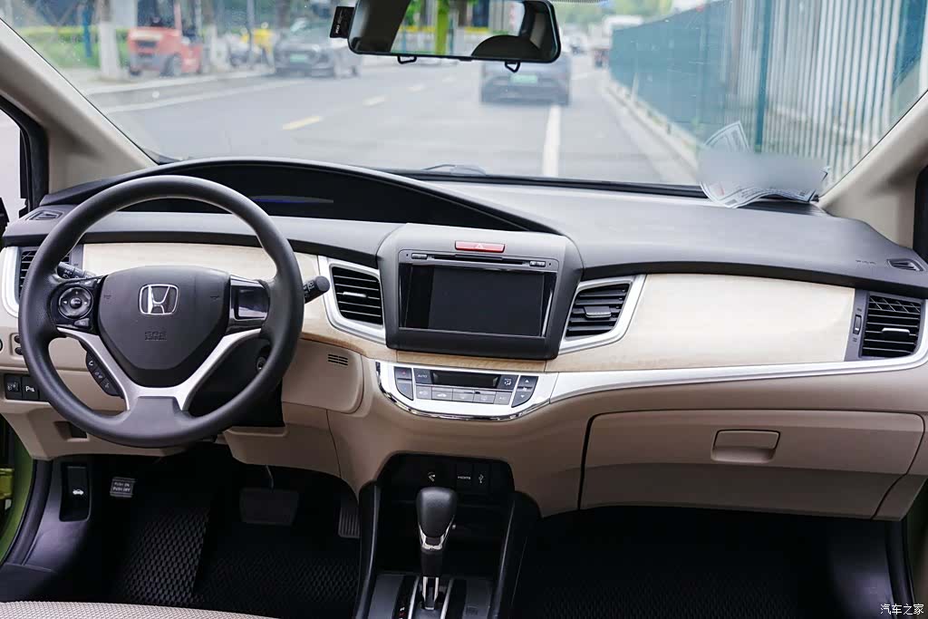 Honda Jade, 2016 14