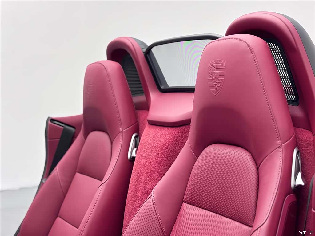 Porsche Boxster, 2026 25