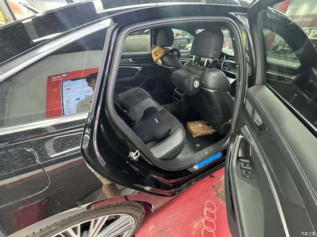 Audi A6L, 2022 6
