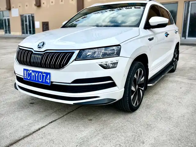 Škoda Karoq 2022 — купить из Китая под заказ