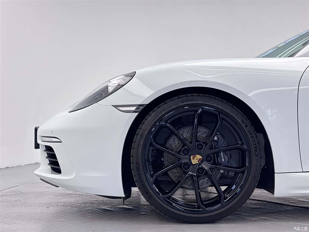Porsche Boxster, 2026 6
