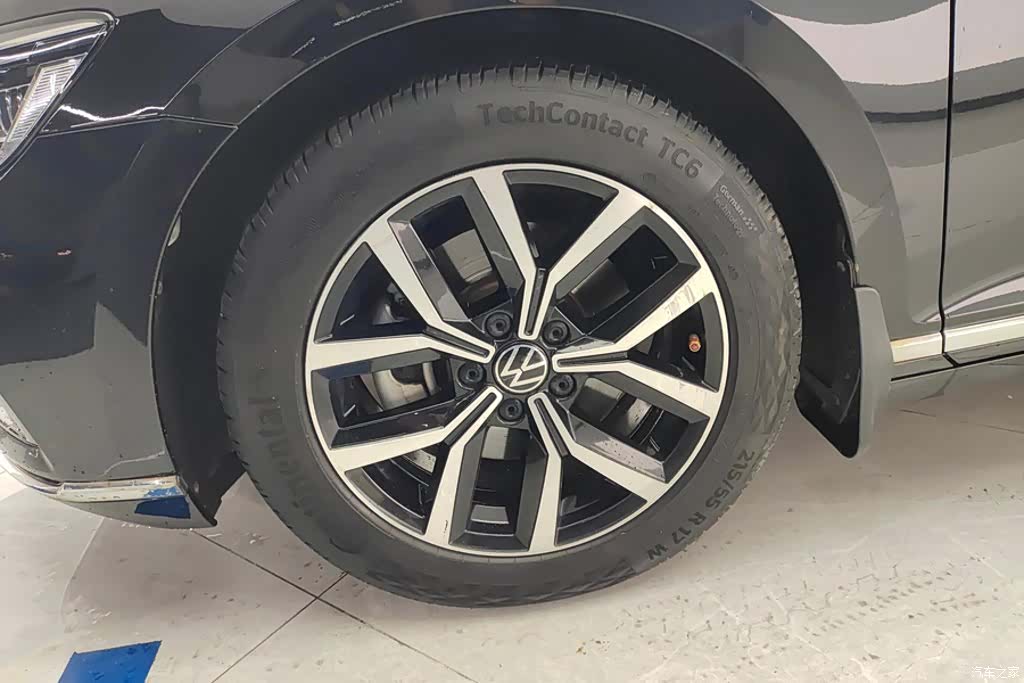 Volkswagen Magotan, 2021 6
