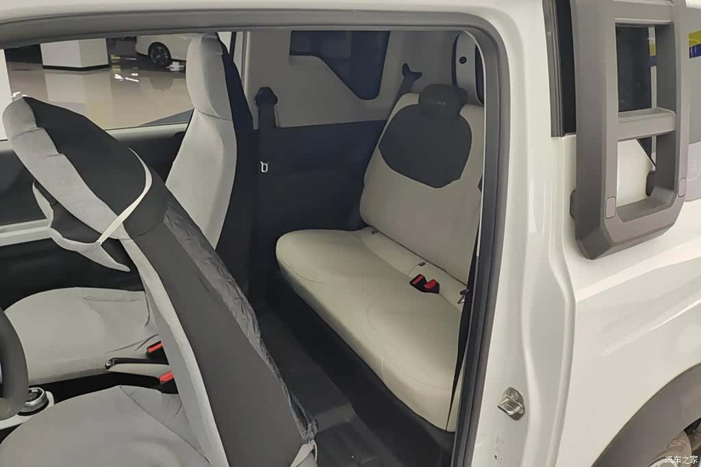 Geely Panda, 2024 11