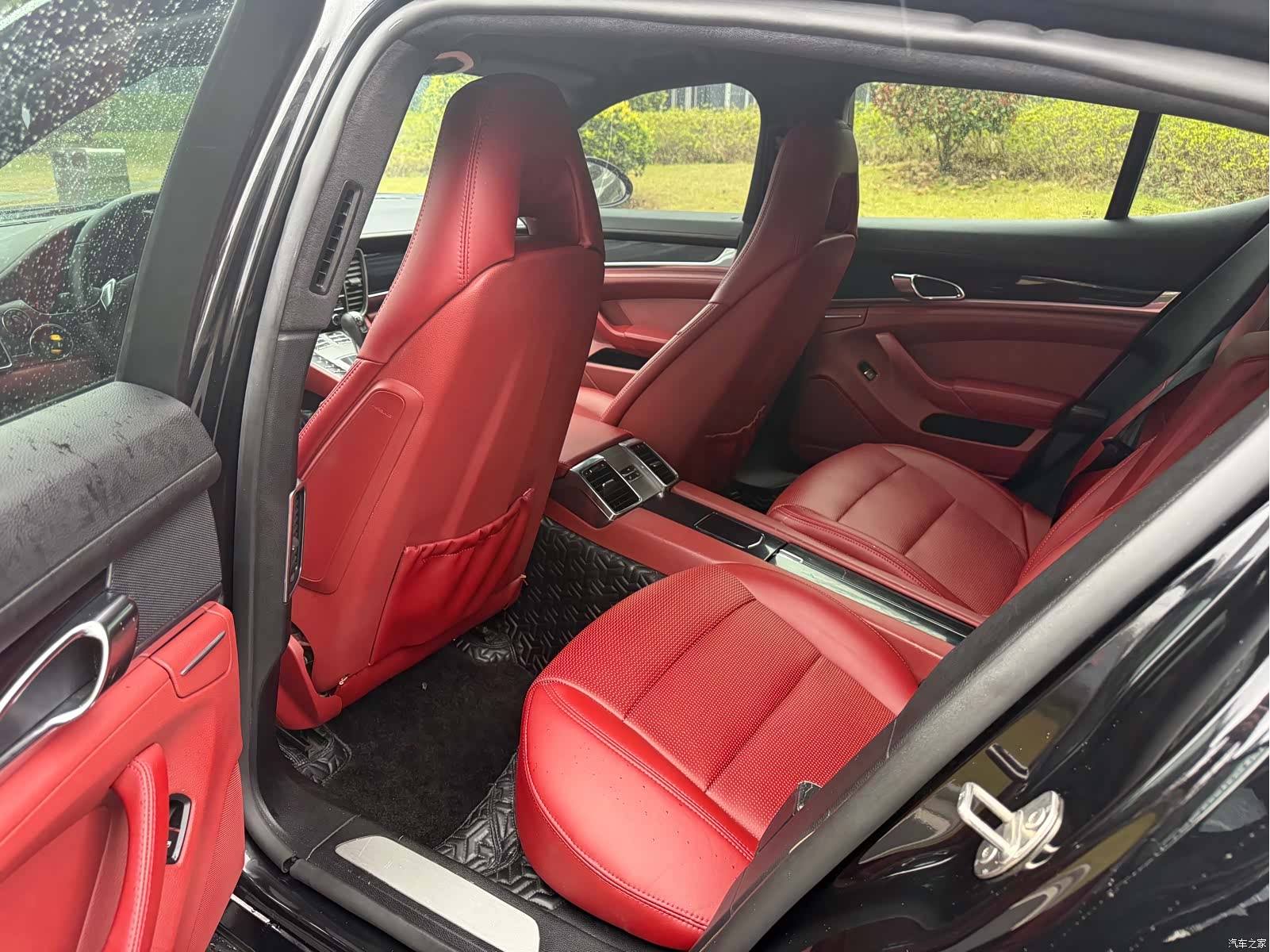 Porsche Panamera, 2011 13