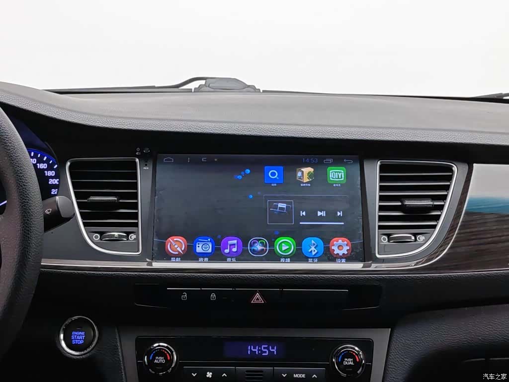 Hyundai GLS, 2016 12