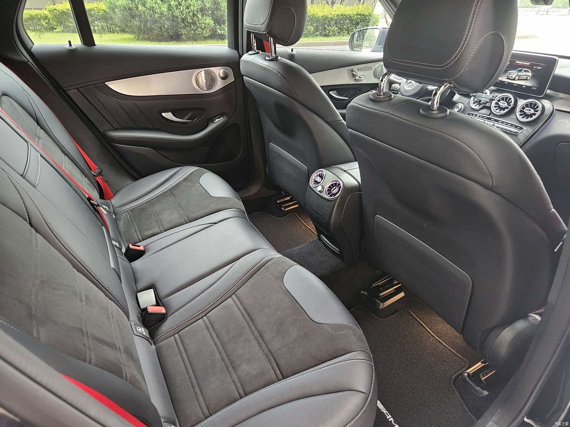Mercedes-Benz GLC, 2019 10