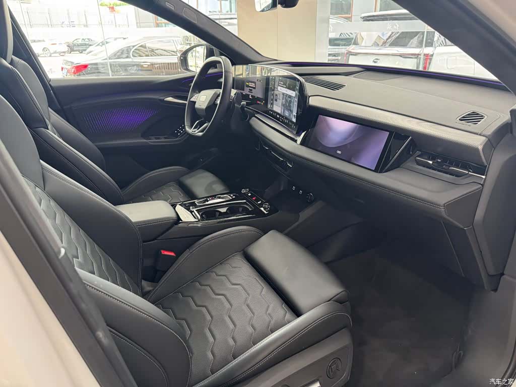 Audi e-tron, 2025 14