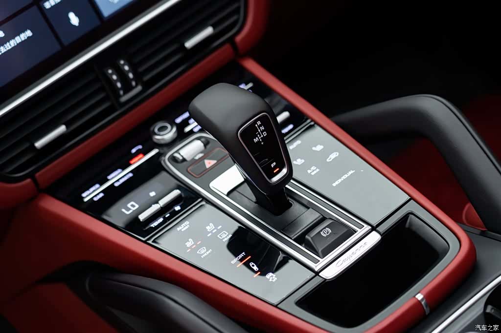 Porsche Cayenne, 2019 15