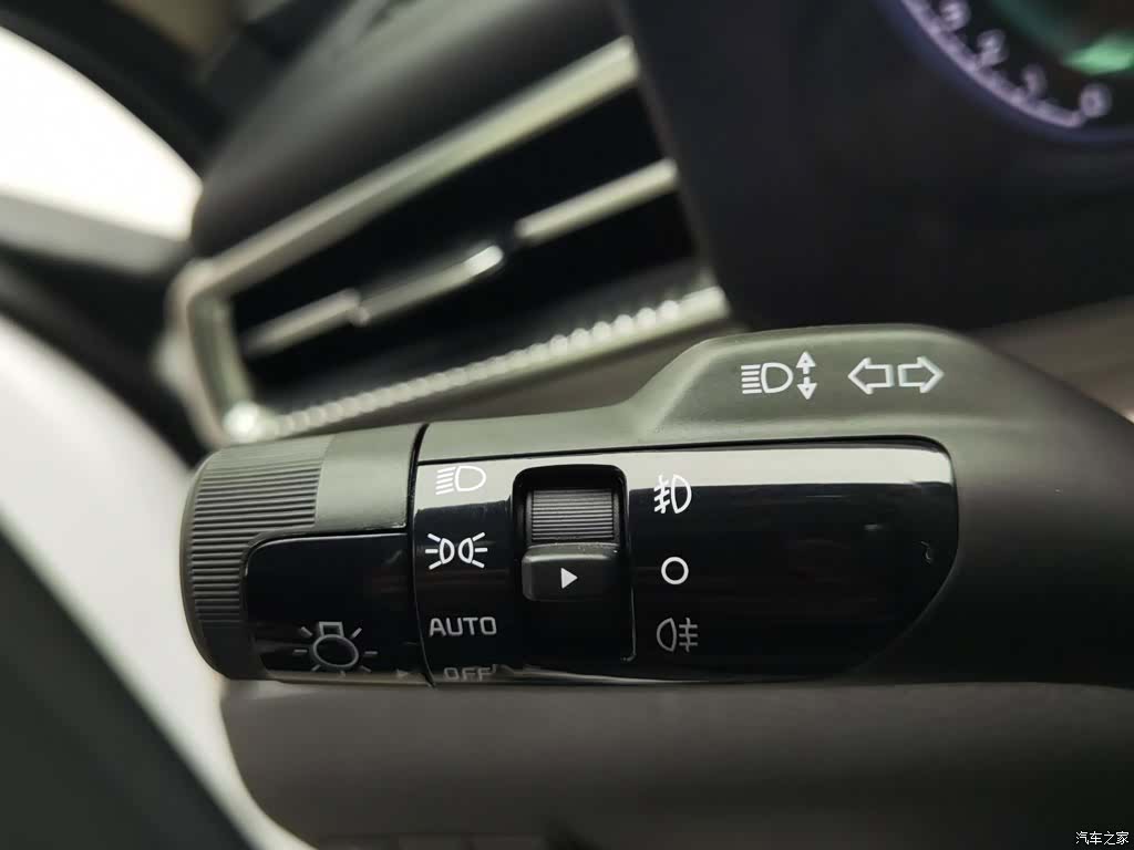 Kia K5, 2021 21