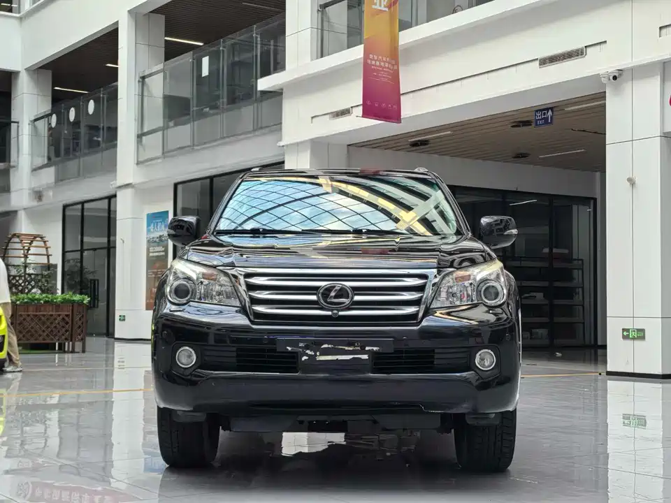 Lexus GX